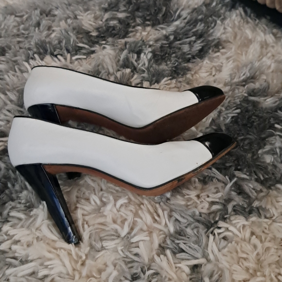 YSL PARIS LADIES SHOES - Picture 9 of 9